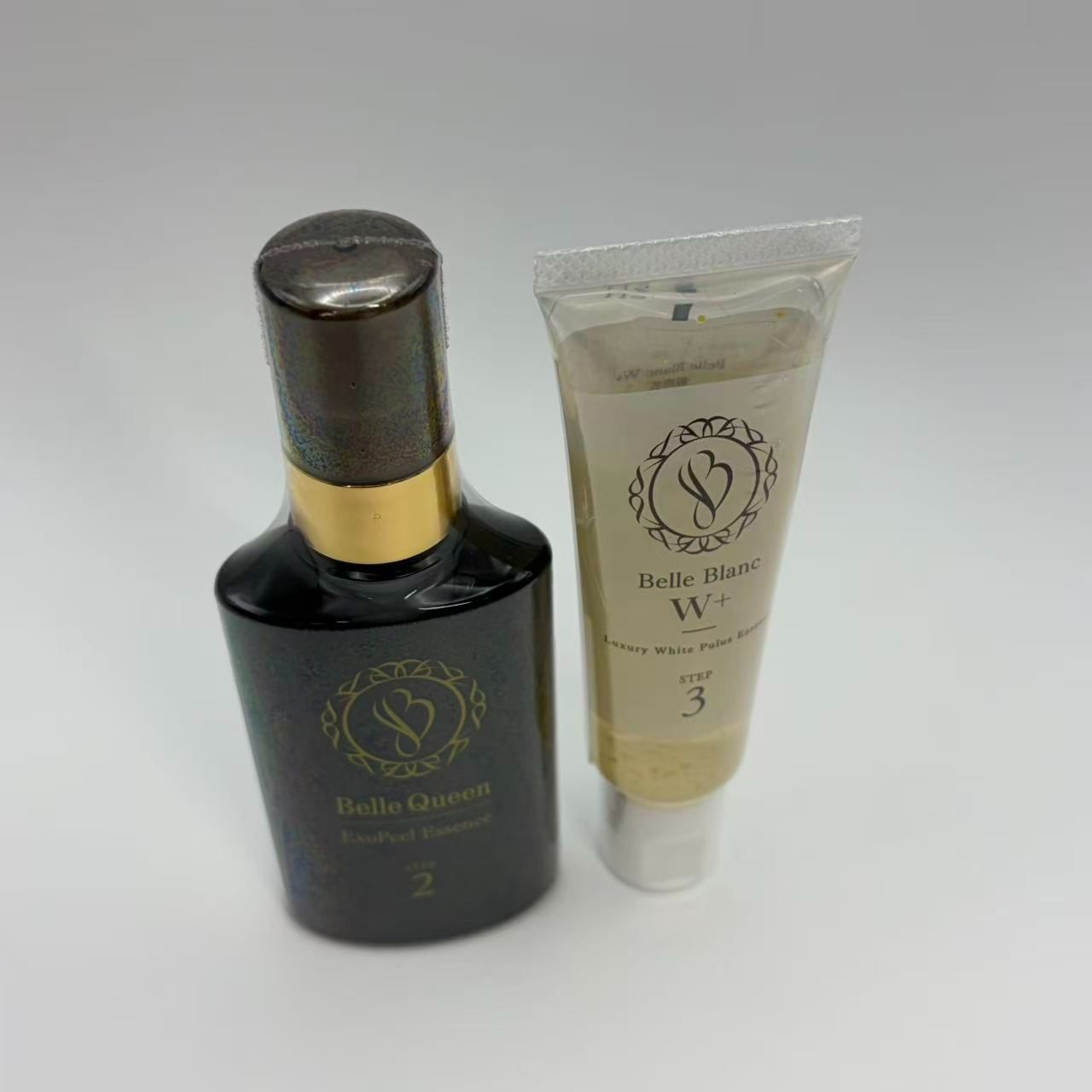 薬用 ベルブランW＋ / ベルクイーンエクソピール ダブル美容液 2点