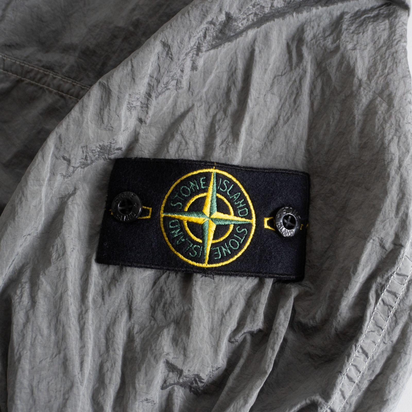 2026SS】STONE ISLAND【NYLON METAL IN ECONYL OVER SHIRTS】L
