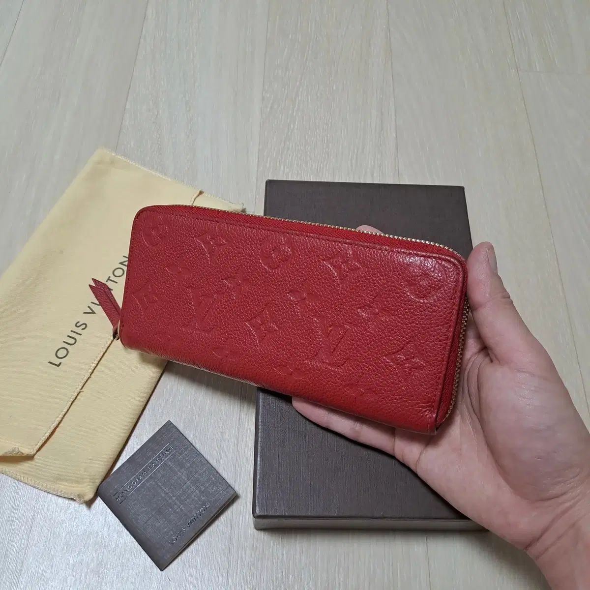 100%/正規品 Louis Vuitton アンブラント クレマンス 長財布 レッド