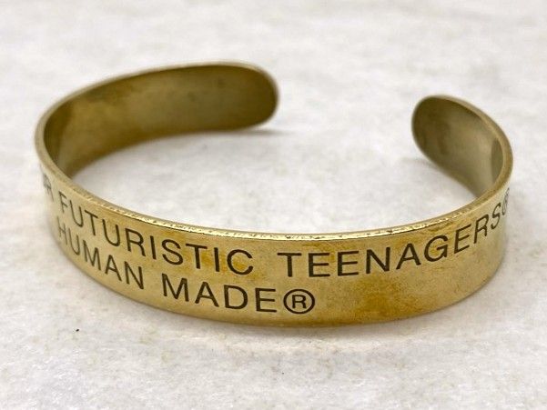 HUMAN MADE/ヒューマンメイド ロゴ刻印 バングル ブレスレット