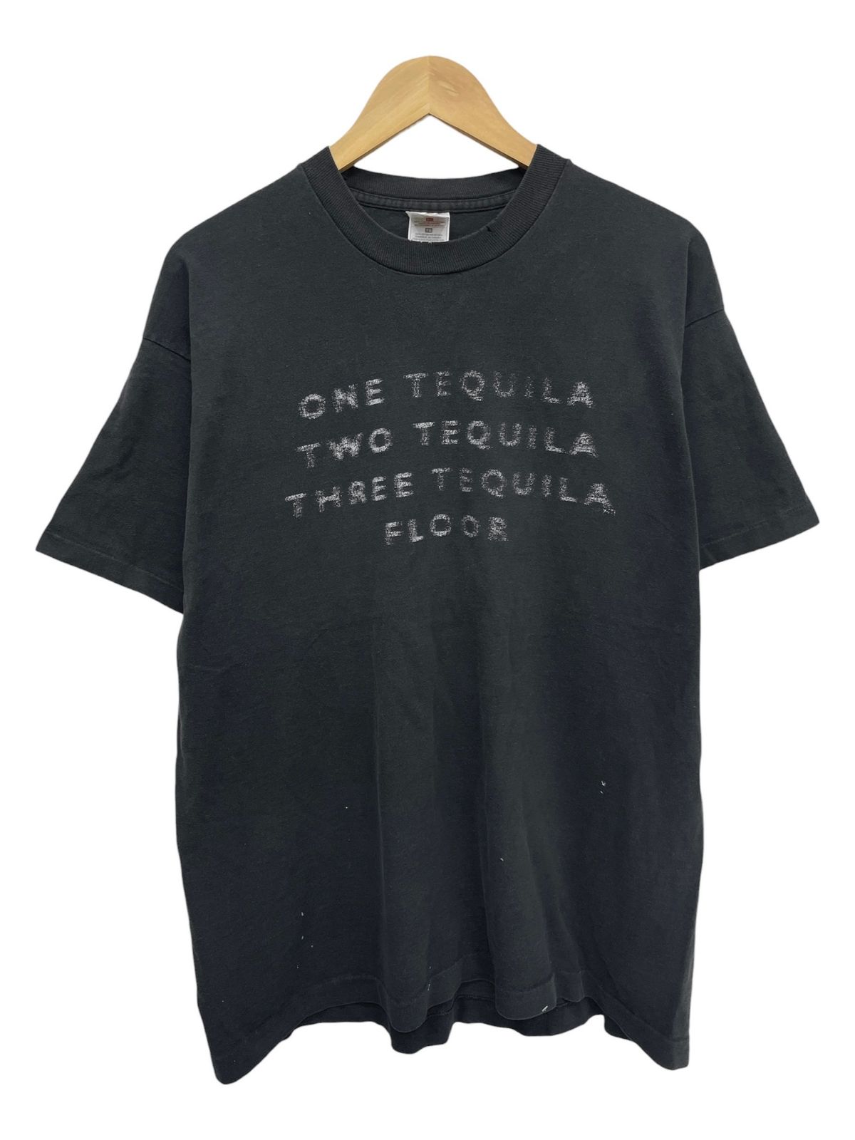 FRUIT OF THE LOOM (フルーツオブザルーム) プリントTシャツ テキーラ モーションロゴ カナダ製 90S 古着 ビンテージ ONE TEQUILA TWO TEQUILA THREE TEQUILA FLOOR XL/045
