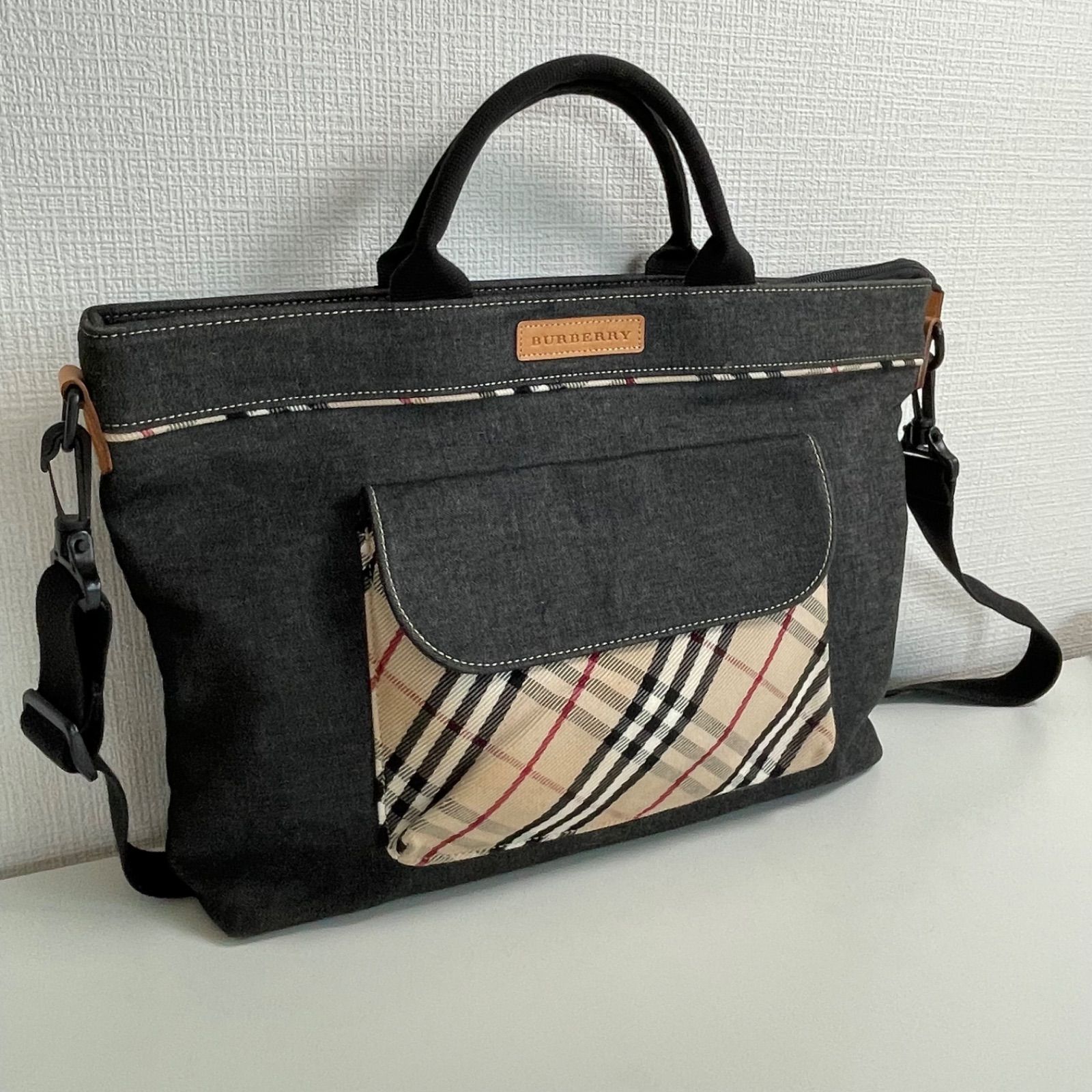 Burberry 2way ショルダーバッグ ノバチェック ユニセックス - メルカリ