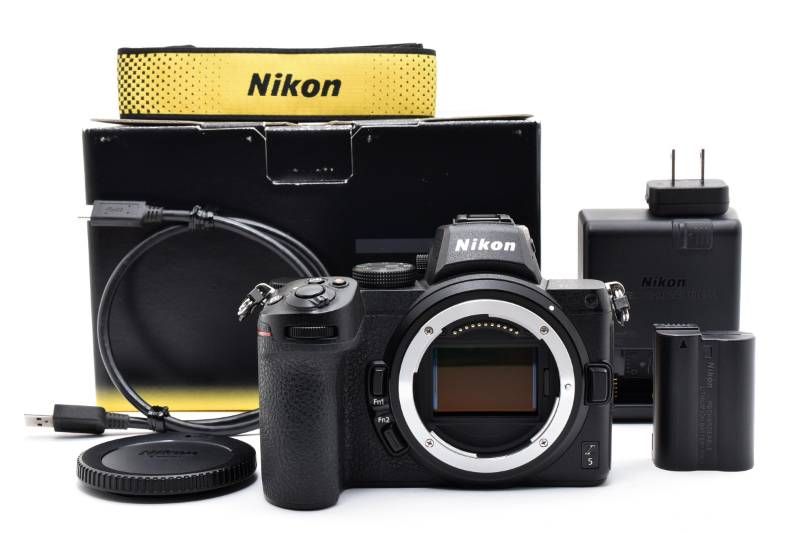 ★極上美品★《ショット数19,824回 》Nikon ニコン Z5 ボディ★　YMA1443＃ 59,290円