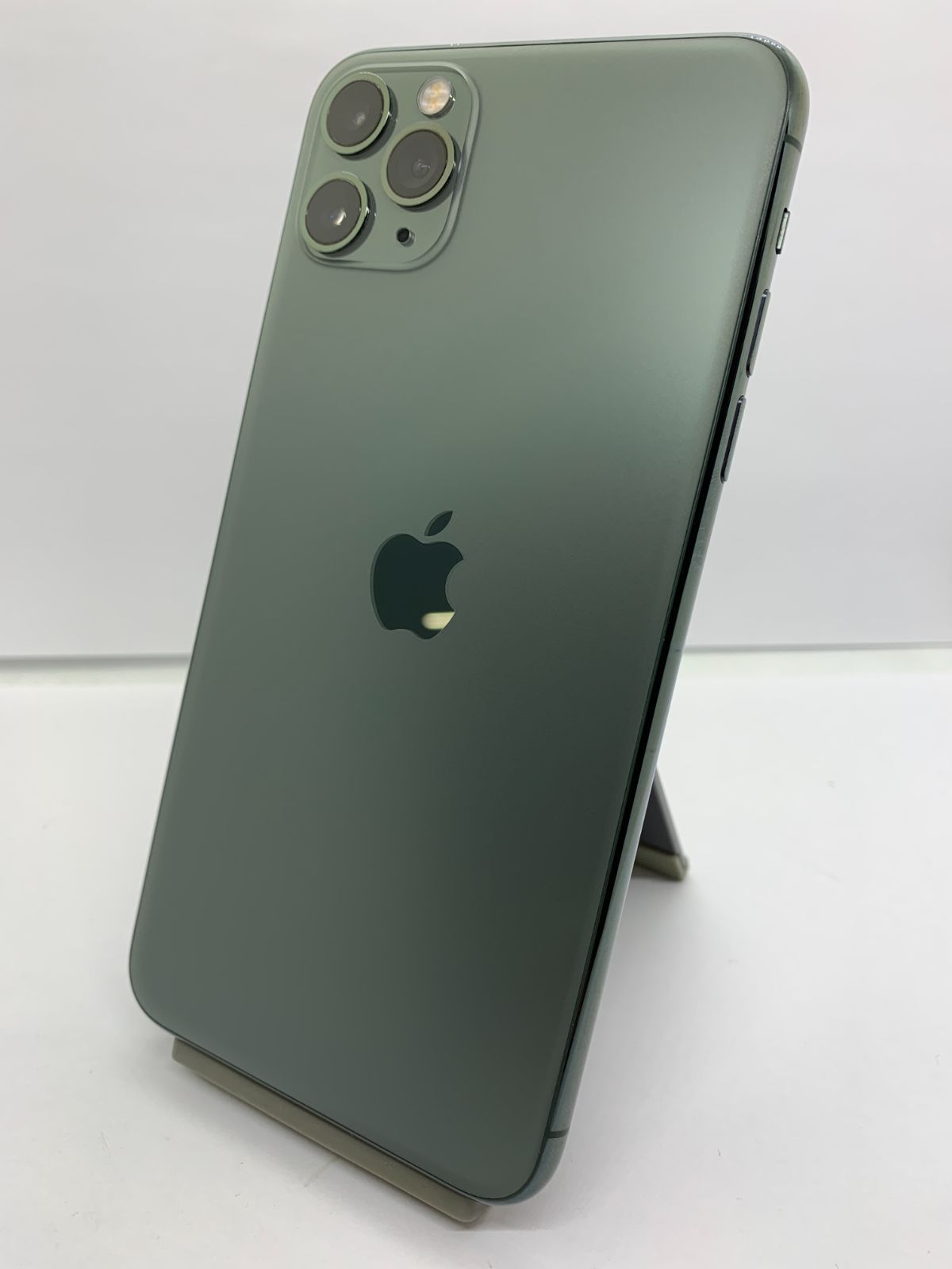 iPhone 11 Pro Max 64GB ミッドナイトグリーン (中古) - メルカリ