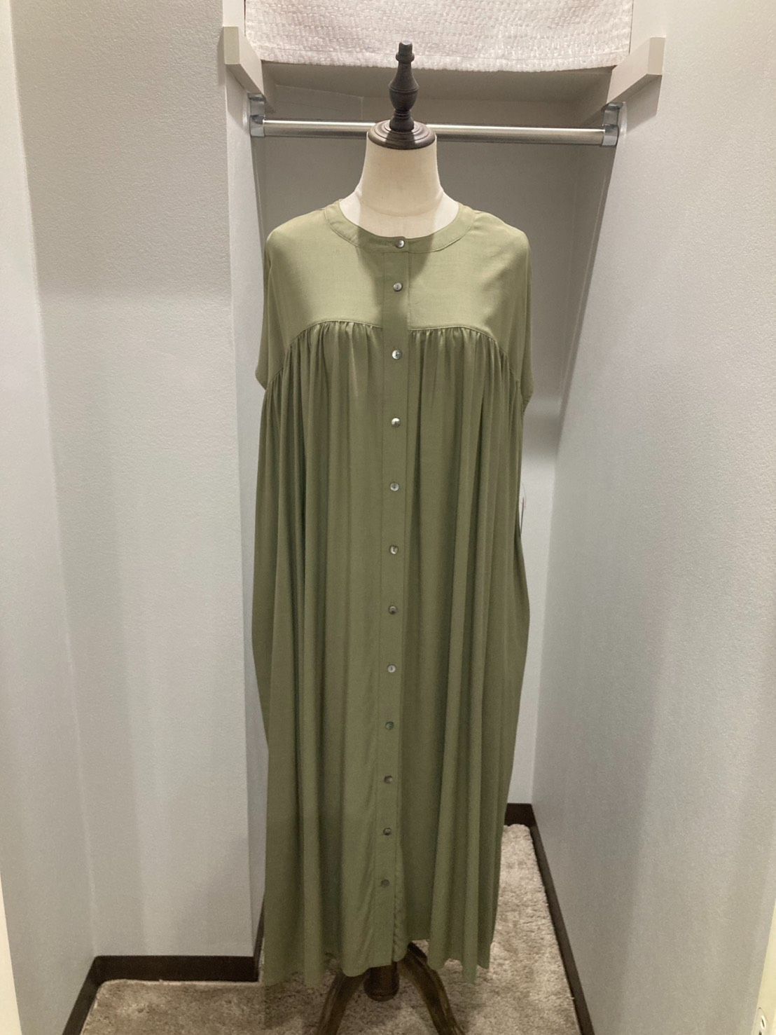 定価の半額【LIMITED CLEARANCE】定価16500円 セモア ワンピース F 定価の半額【LIMITED CLEARANCE】定価16500円 セモア ワンピース F