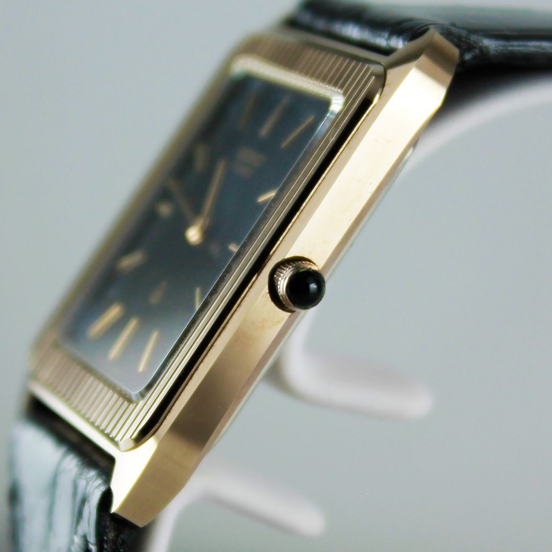 TTS-137 SEIKO DOLCE 6020-5700 80年代 クォーツ 超硬質合金 NSAG