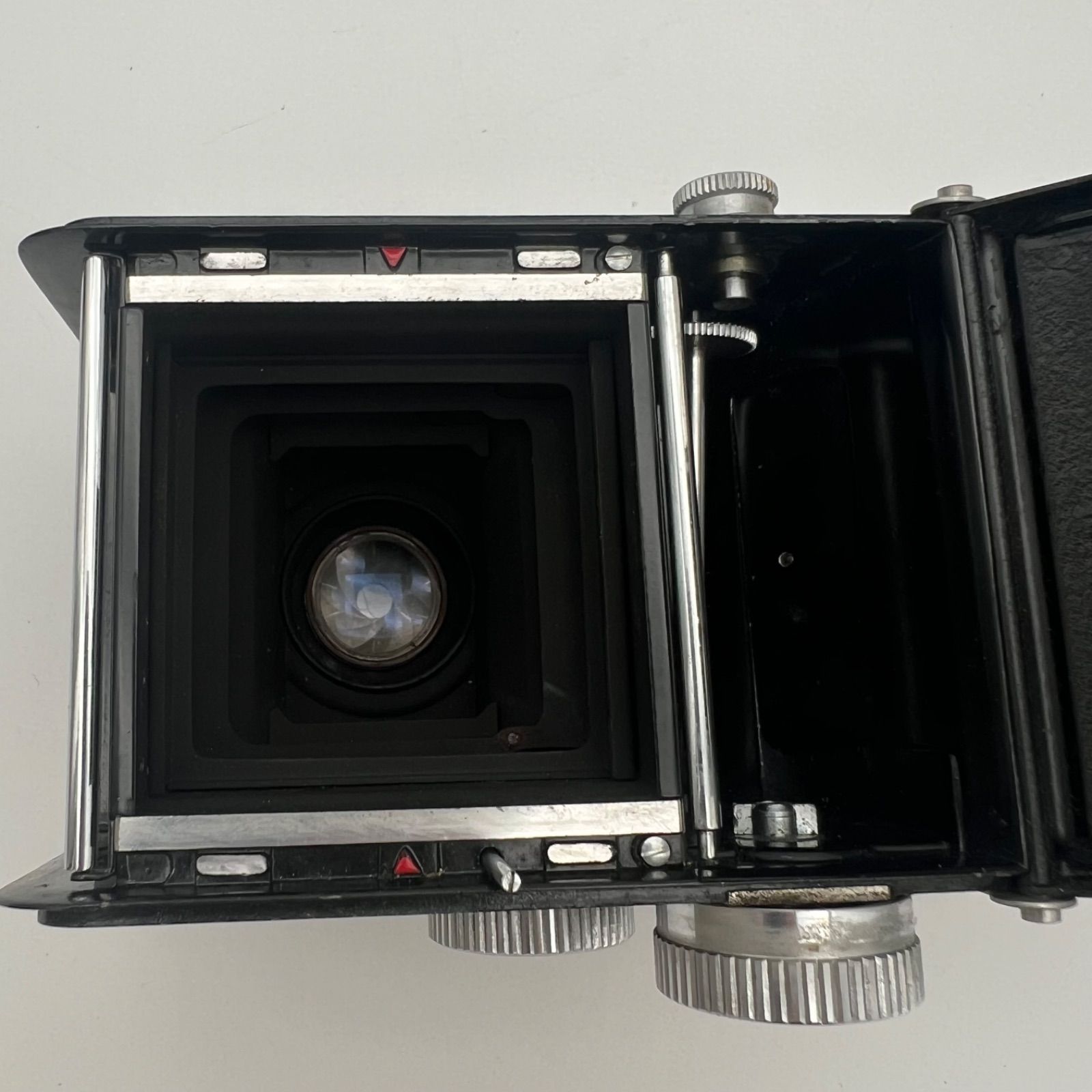 T5883 【 動作未確認品 】ヤシカ YASHICA Yashicaflex 80mm 二眼レフ