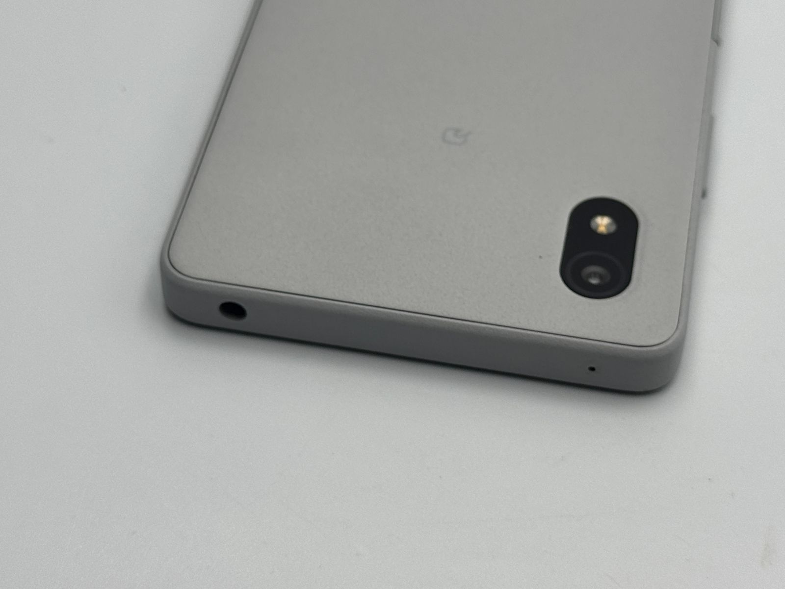 【中古D】Xperia Ace III SO-53C グレー SIMフリー 白ロム