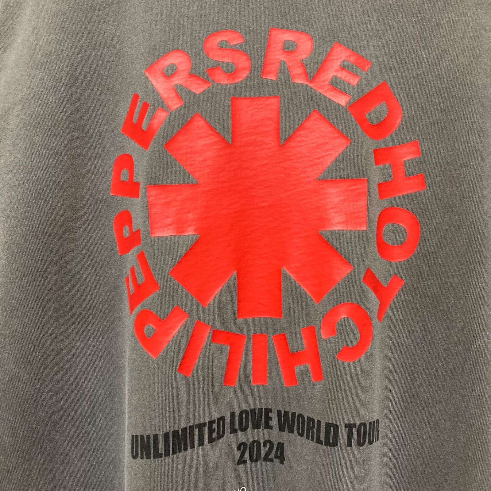 RED HOT CHILI PEPPERS Tシャツ XXL レッチリ ツアー 2024 - メルカリ