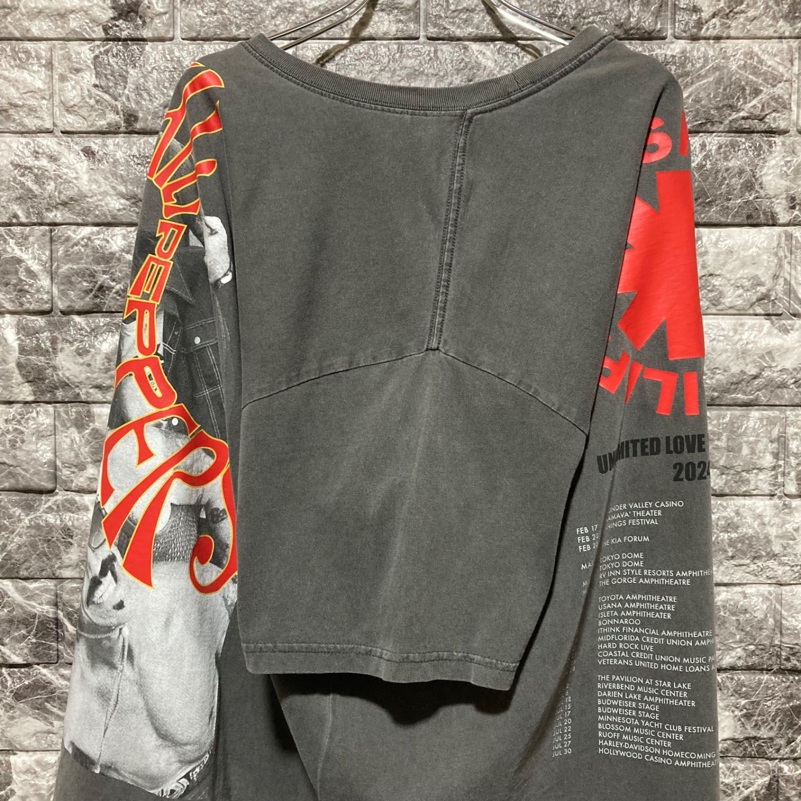 RED HOT CHILI PEPPERS Tシャツ XXL レッチリ ツアー 2024 - メルカリ