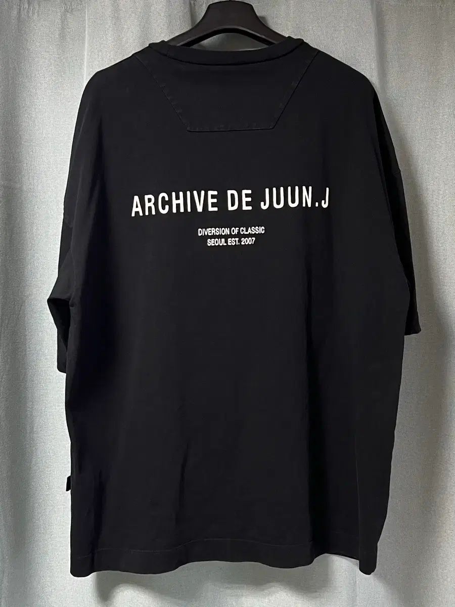 XL ジュンジェイ ARCHIVE ベーシック セミオーバーサイズ ショートスリーブ - ブラック