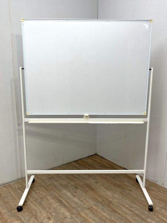 【中古品】プラス 脚付両面ホワイトボード ホワイト