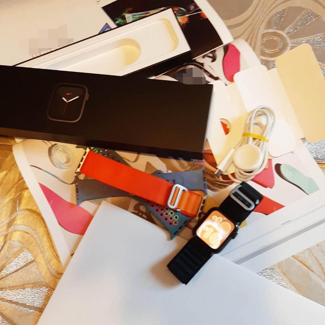 WAA01：アップルウォッチ NIKE Series6 40mm Apple Watch
