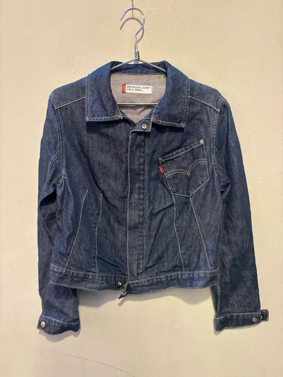 リーバイス エンジニアード 正規品 クロップド デニムジャケット