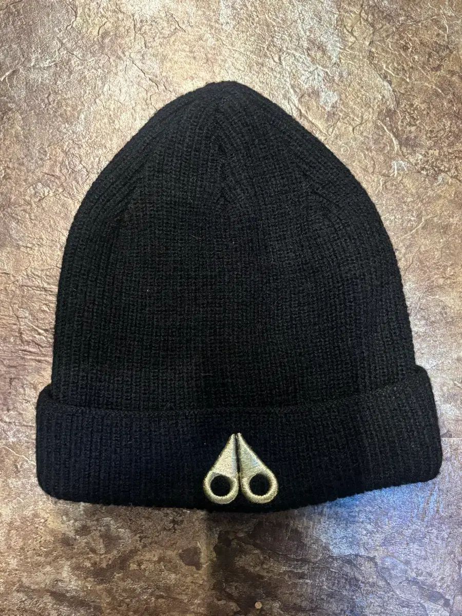 MOOSE KNUCKLES ムースナックルズ 正規品 ビーニー