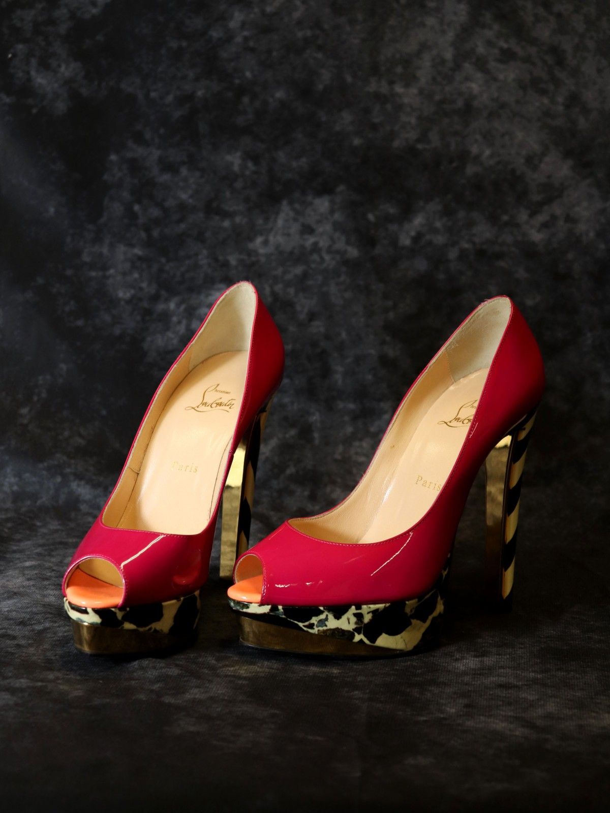 Christian Louboutin クリスチャン ルブタン ハイヒール 24.5 39 プラットフォーム オープントゥ エナメル ピンク