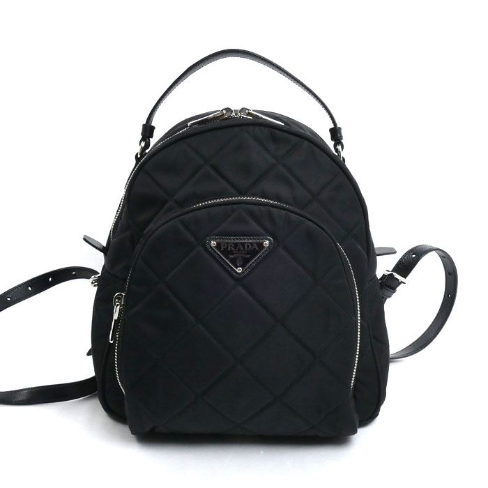 ふ*う様 ブラックリュック フロントポケット付き プラダ PRADA ブラックリュック フロントポケット付き