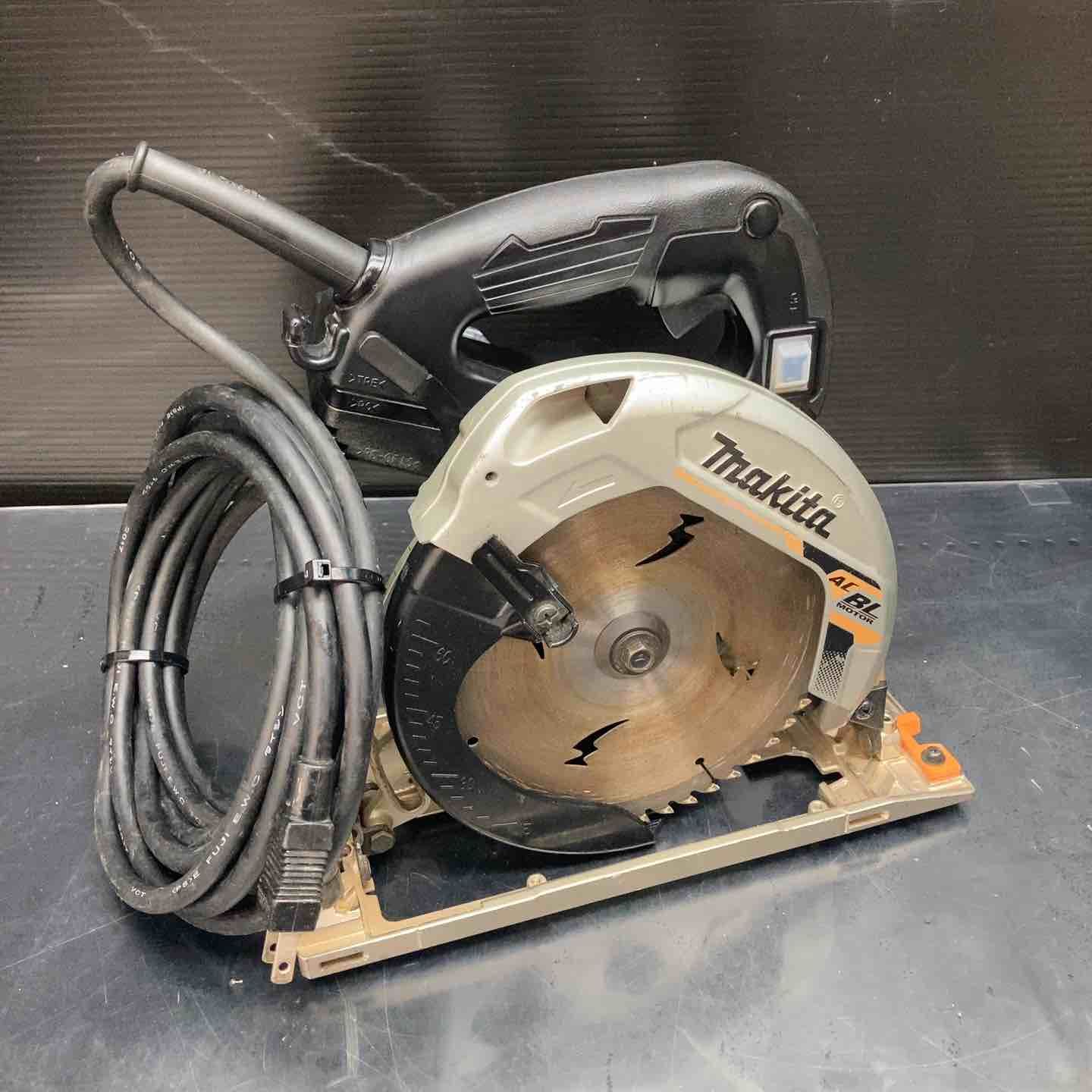 ★マキタ(makita) 電気マルノコ 5331【鴻巣店】 ☆マキタ(makita) 電気マルノコ 5331【鴻巣店】