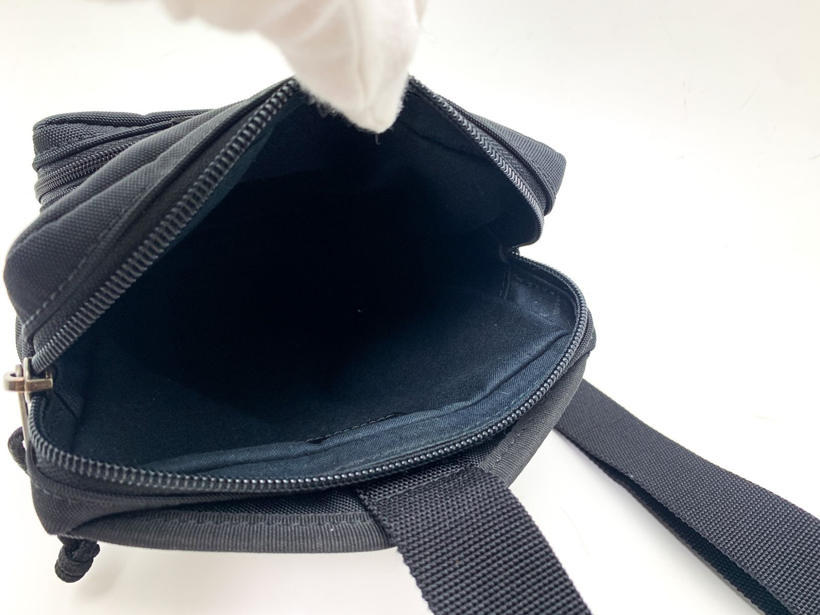 BALENCIAGA バレンシアガ エクスプローラー explorer 593651 クロス 