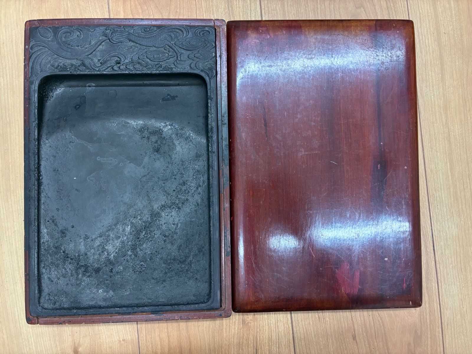 中国美術 龍鳳彫刻硯 唐木箱付き 書道具 習字 彫刻