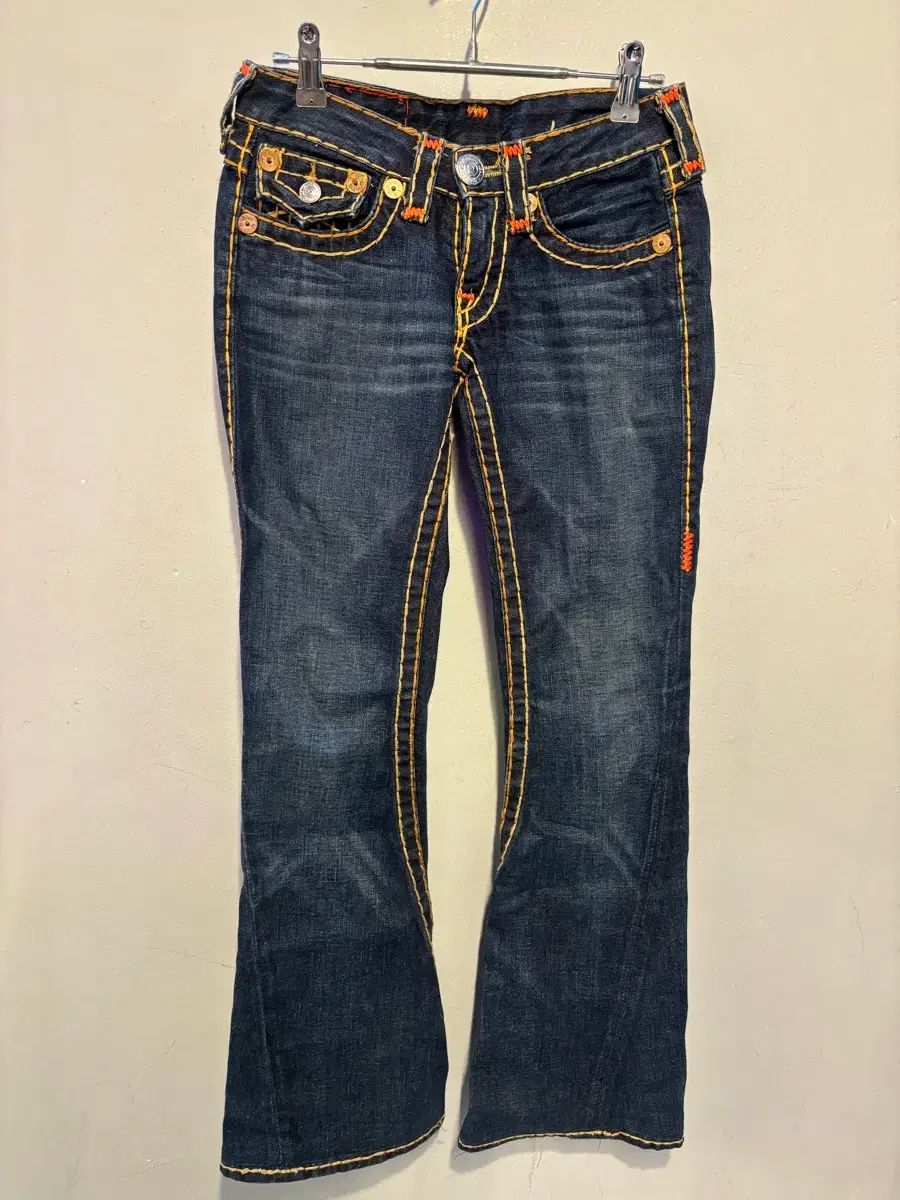 トゥルーレリジョン 正規品 ブーツカット デニムパンツ