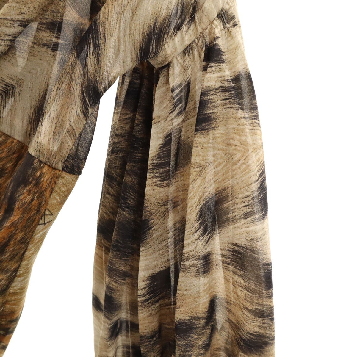 美品 Just Cavalli ジャストカヴァリ シルクブレンド レオパード柄