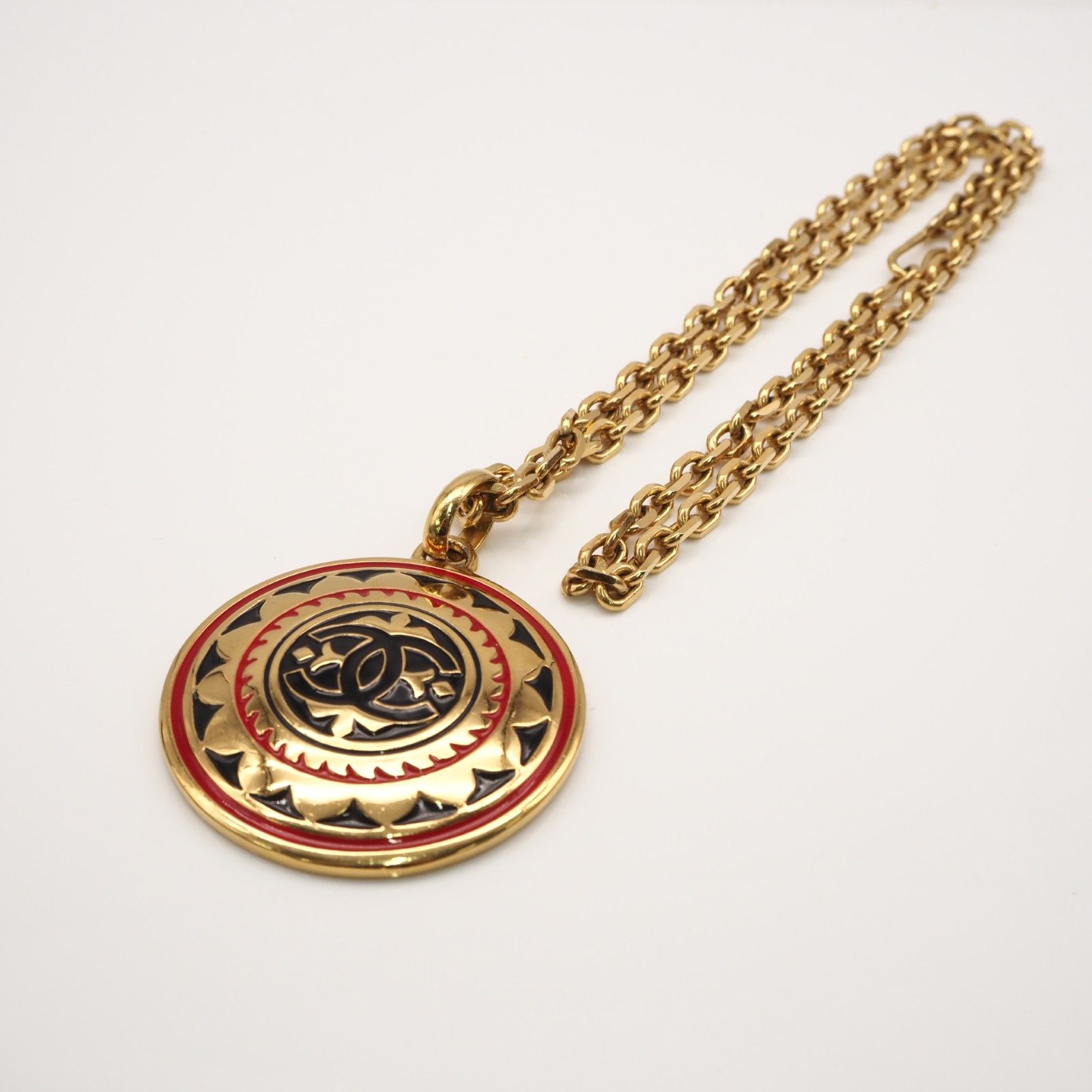 ★3日以内返品可★ 美品 CHANEL シャネル ココマーク メダル ペンダントネックレス GP - ネックレス ゴールド ブラック レッド GP レディース