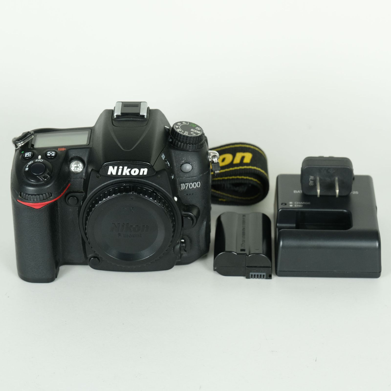 並品 | シャッター数22,170回] Nikon D7000 | Nikon Fマウント - メルカリ