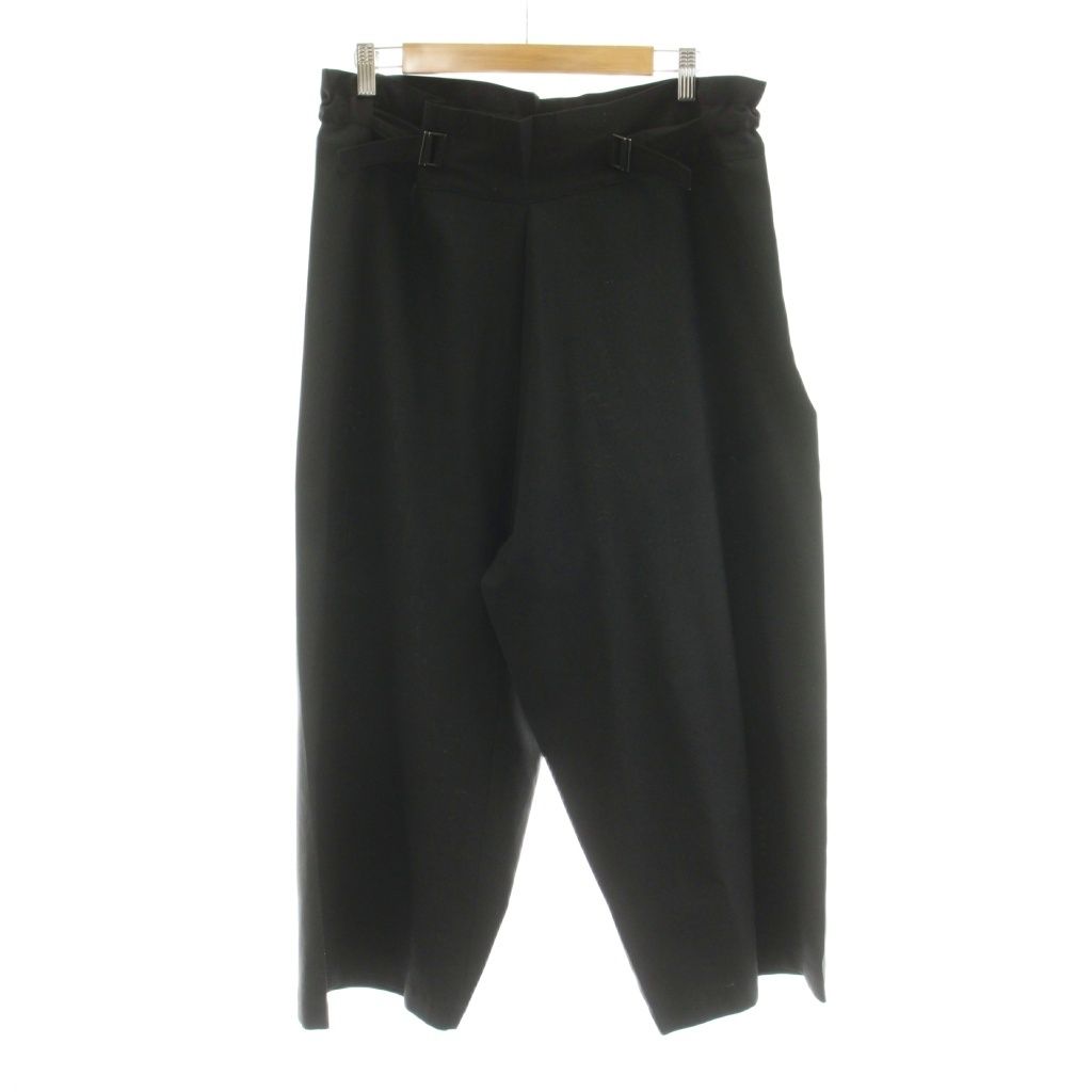 ミーイッセイミヤケ me ISSEY MIYAKE ワイドパンツ クロップド 黒 ブラック MI53FF342 /KU