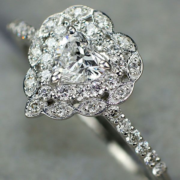新品 Pt950 最高級ハートシェイプダイヤモンド リング 0.31ct D IF EX