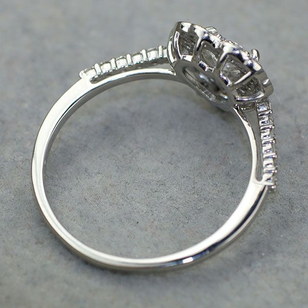 新品 Pt950 最高級ハートシェイプダイヤモンド リング 0.31ct D IF EX