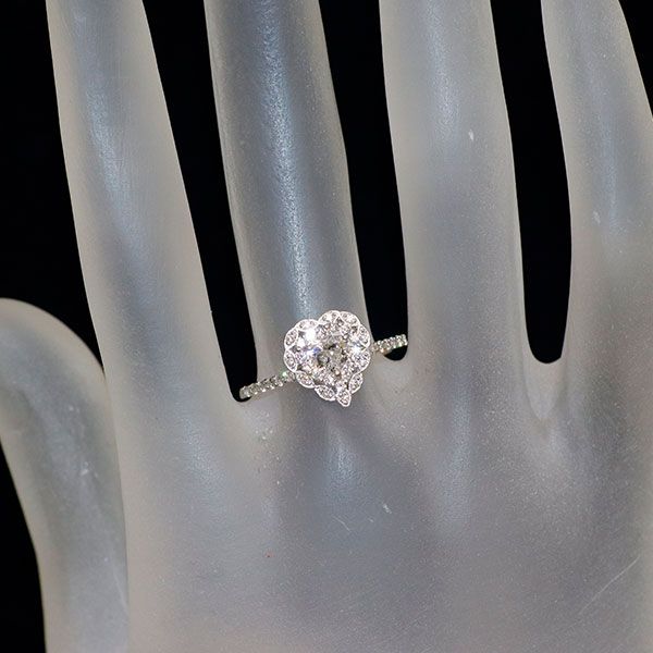 新品 Pt950 最高級ハートシェイプダイヤモンド リング 0.31ct D IF EX