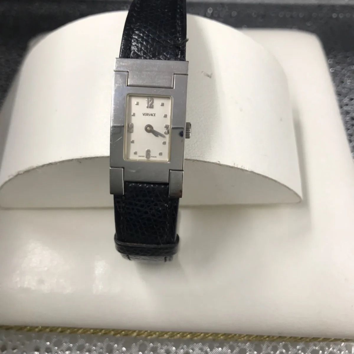 AKI VERSACE レクタンギュラー　グルカ