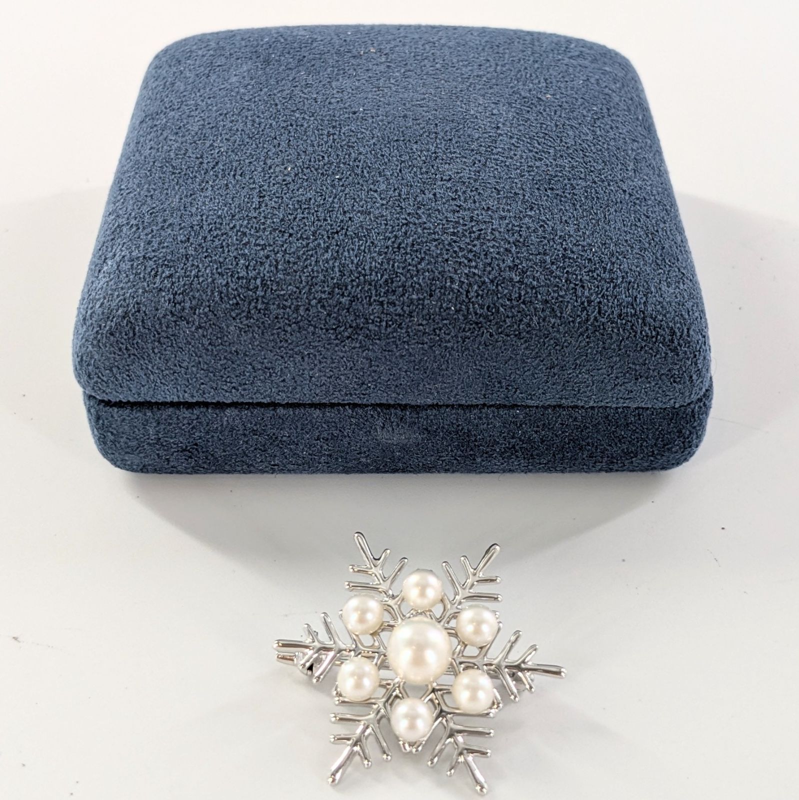 MIKIMOTO ミキモト ブローチ パール 7P 雪の結晶モチーフ