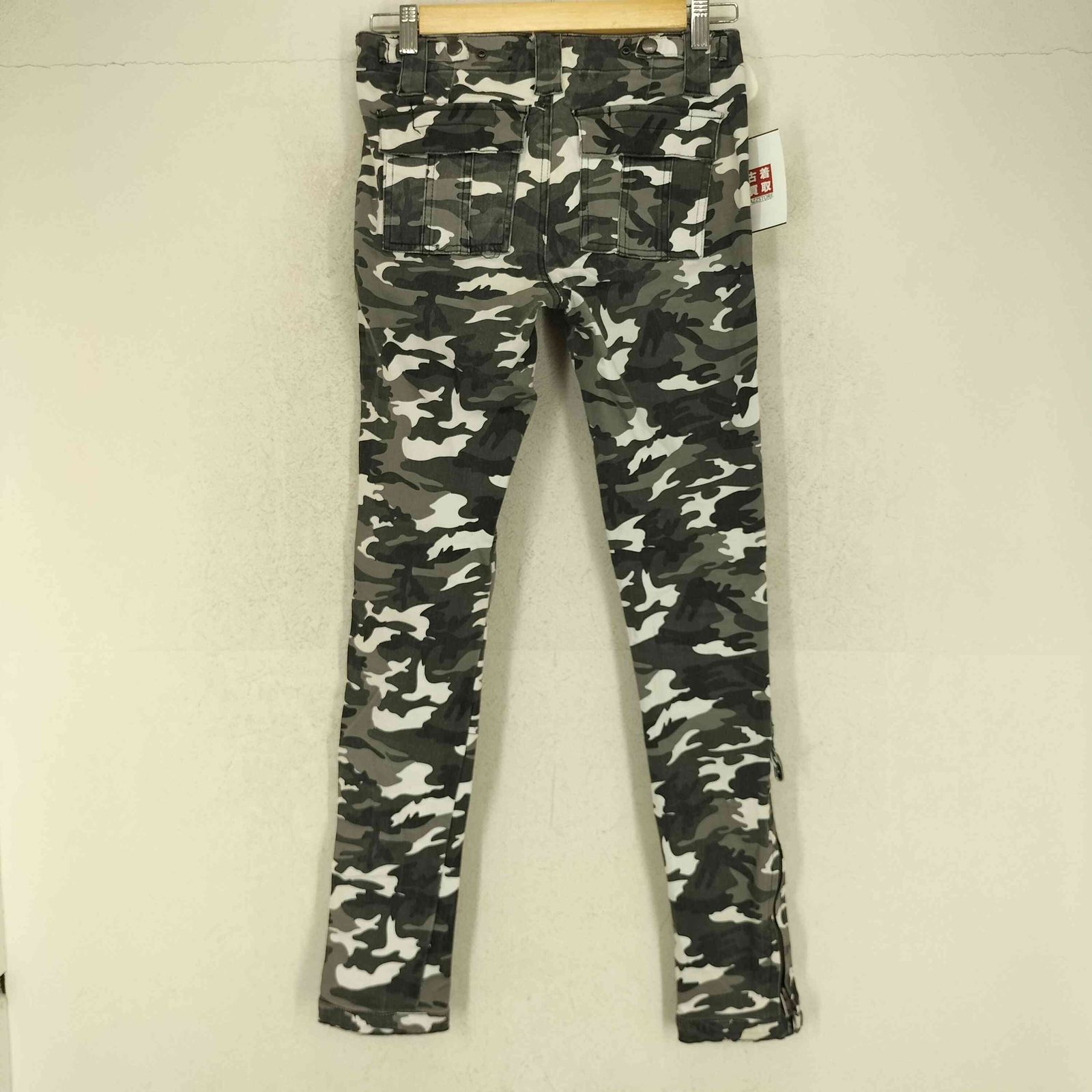 Tripp NYC 迷彩 カーゴパンツ