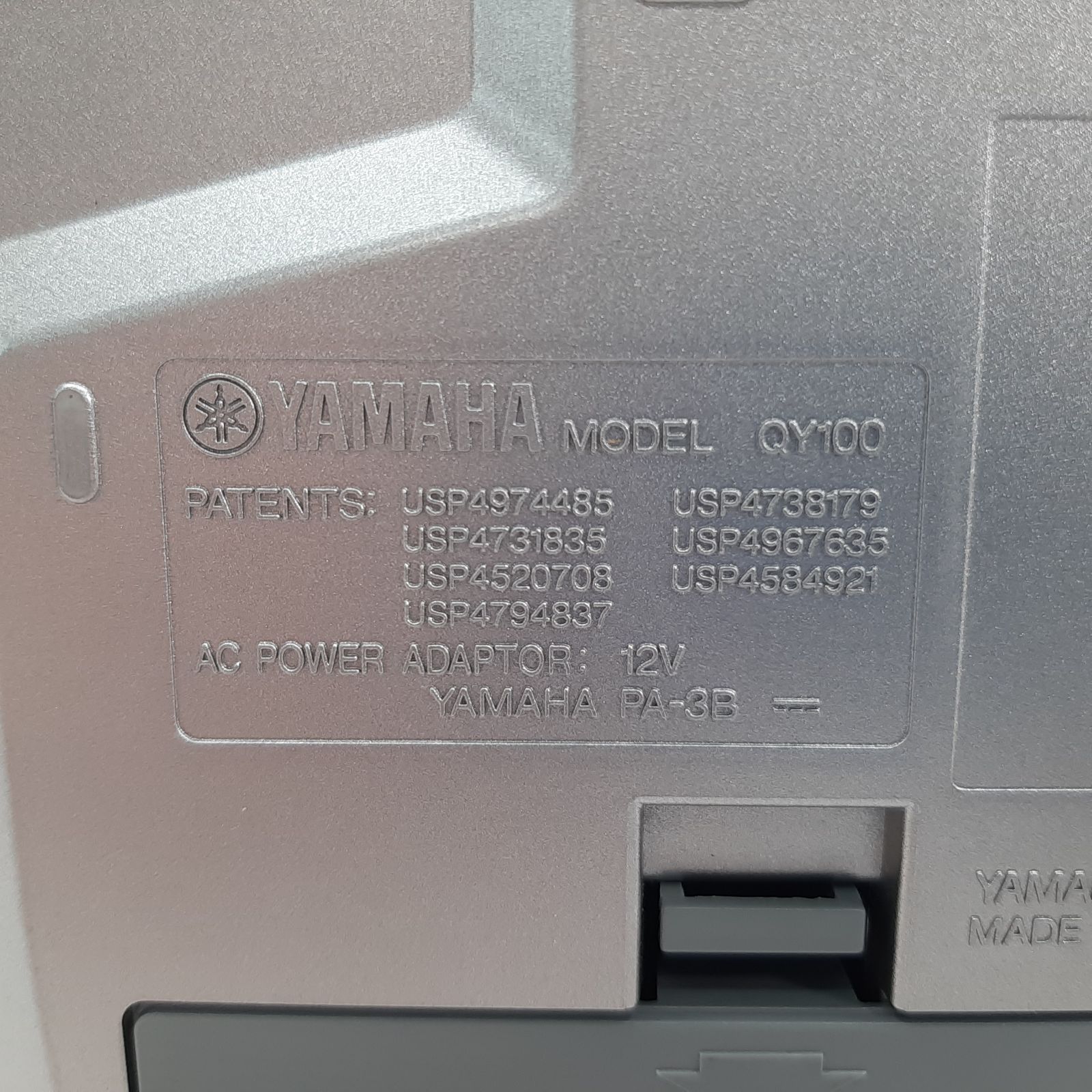 YAMAHA QY100 ミュージックシーケンサー 動作確認済み 付属品多数