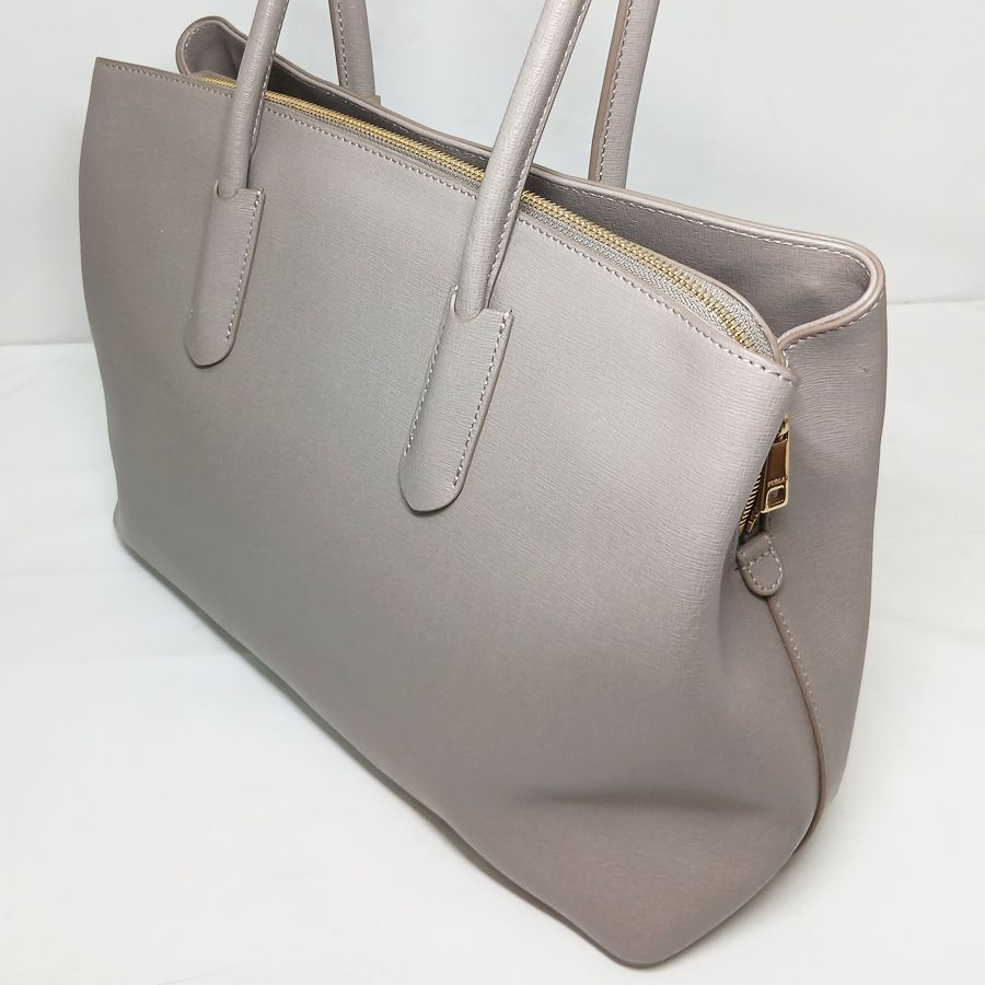 ※併売商品※◆中古状態良好◆FURLA【フルラ】ショルダートートバッグ レザー グレージュ レディース M1867 ※併売商品※◆中古状態良好◆FURLA【フルラ】ショルダートートバッグ レザー グレージュ レディース M1867