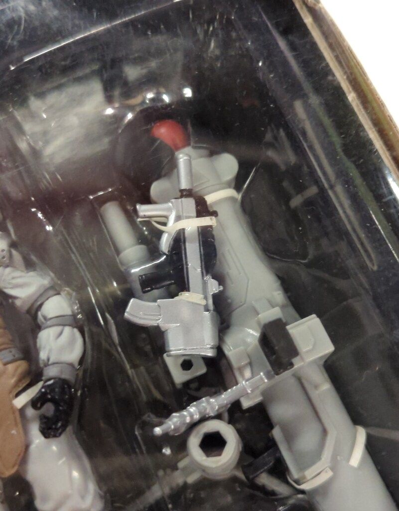 HASBRO GI JOE RESOLUTE COBRA BATTLE SET