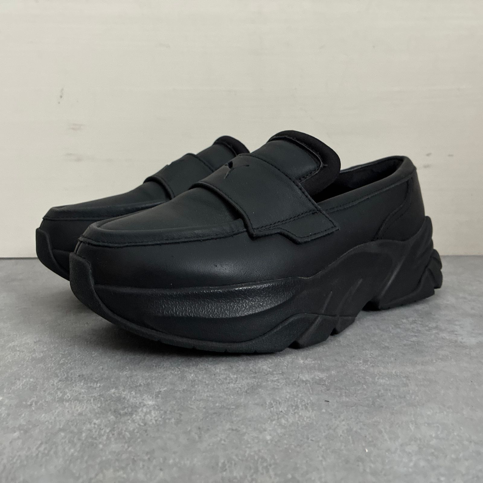 PUMA LOAFYR WNS プーマ ローファー ウィメンズ ブラック プーマ 24.5