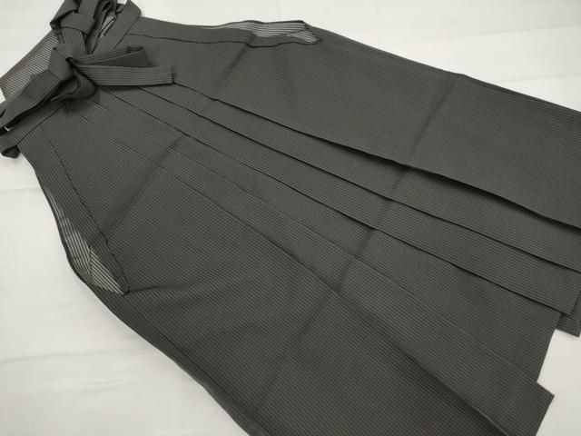 平和屋着物＊夏物　男性　馬乗り袴　縦絽　縞　正絹　逸品　AABJ8830st
