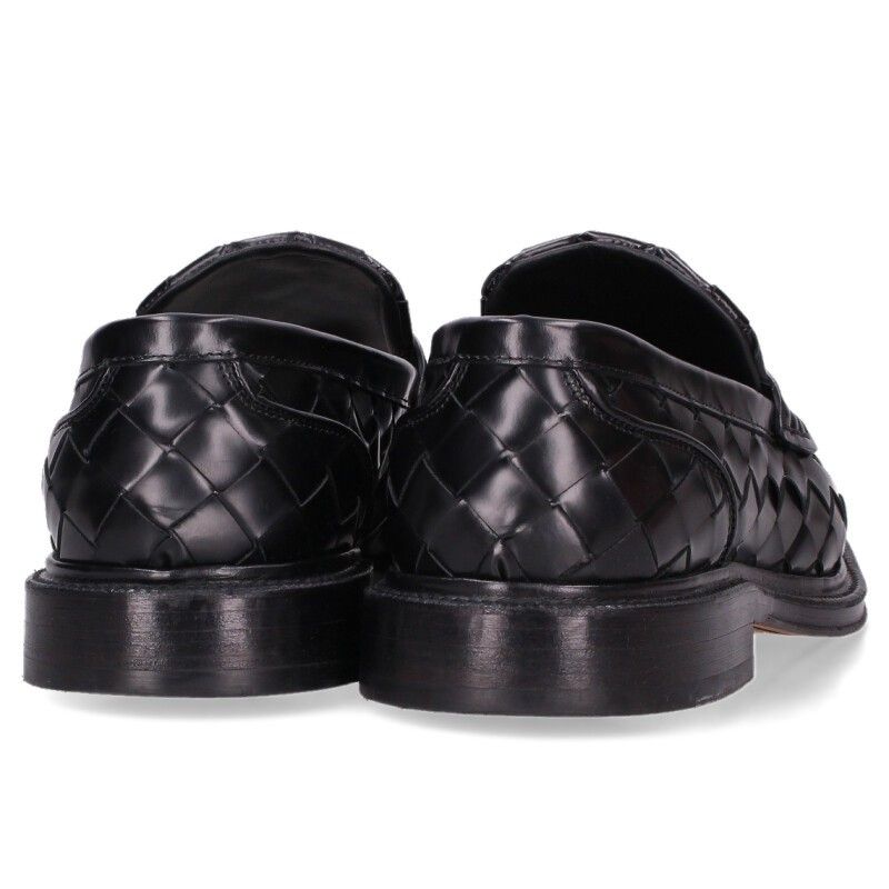 BOTTEGA VENETA ブラックレザー ローファー　サイズ43 ボッテガヴェネタ イントレチャートレザーローファー メンズ 43 - メルカリ