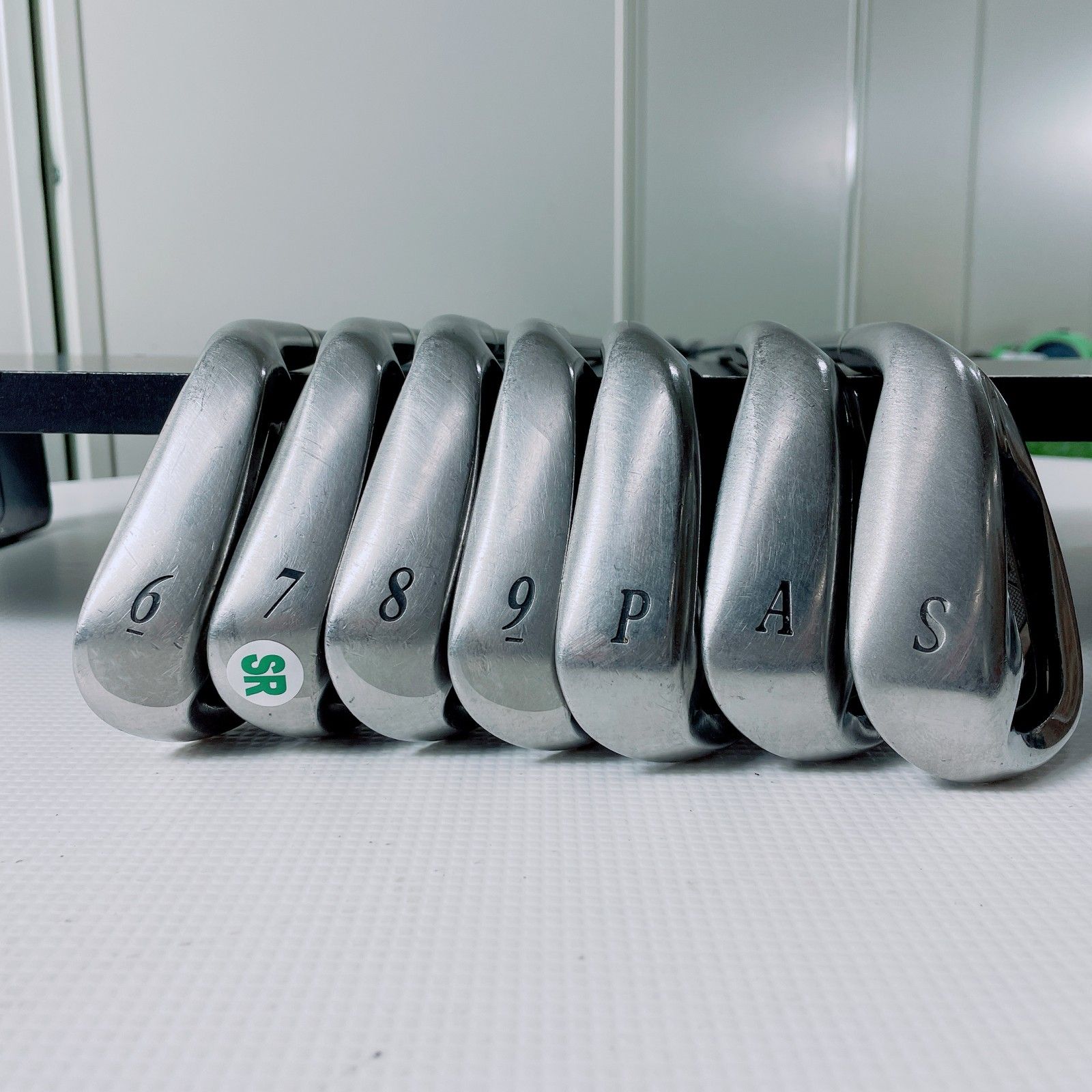 中古】ゼクシオ XXIO 7 6-9I/PW/AW/SW 7本セット アイアン セット
