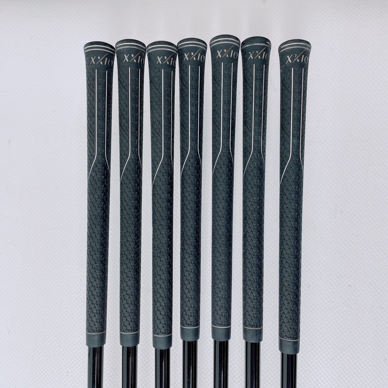 中古】ゼクシオ XXIO 7 6-9I/PW/AW/SW 7本セット アイアン セット