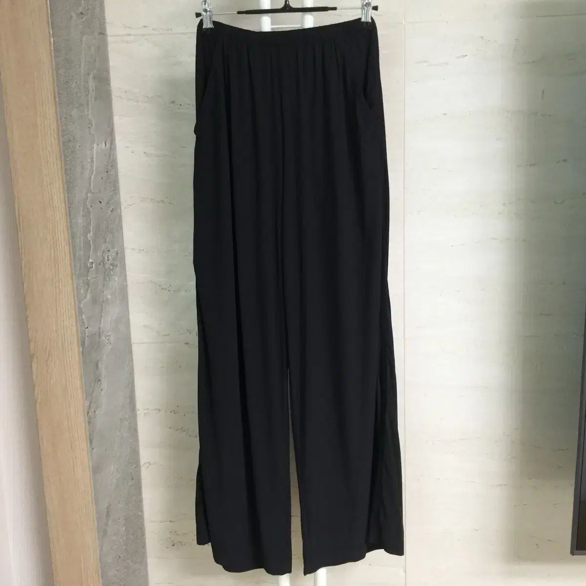 alo 알로 밴딩 スラックス パンツ 25 26