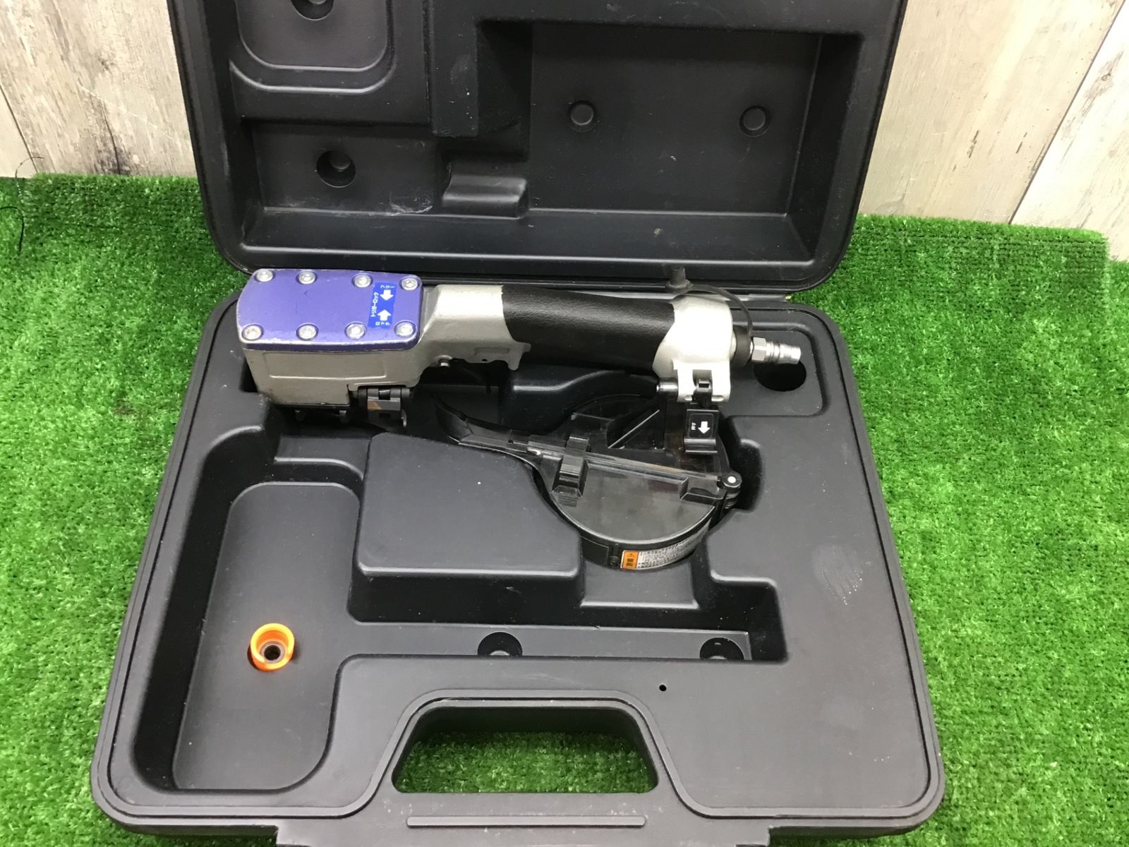 【中古B動作品】makitaマキタ 天井用　常圧エア釘打ち AN201P●アクトツール富山店●C