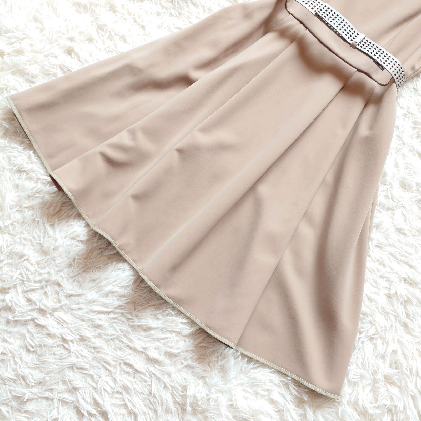 DAISY LIN PARIS デイジーリン フォクシー ストレッチ スクエア フレア