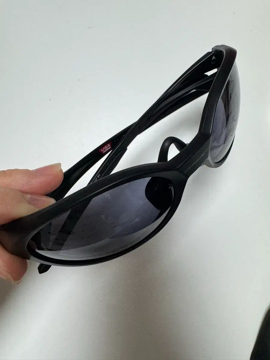 OAKLEY アイジャケット REDUX ブラック (スポーツケース+ノーズパッド 構成)