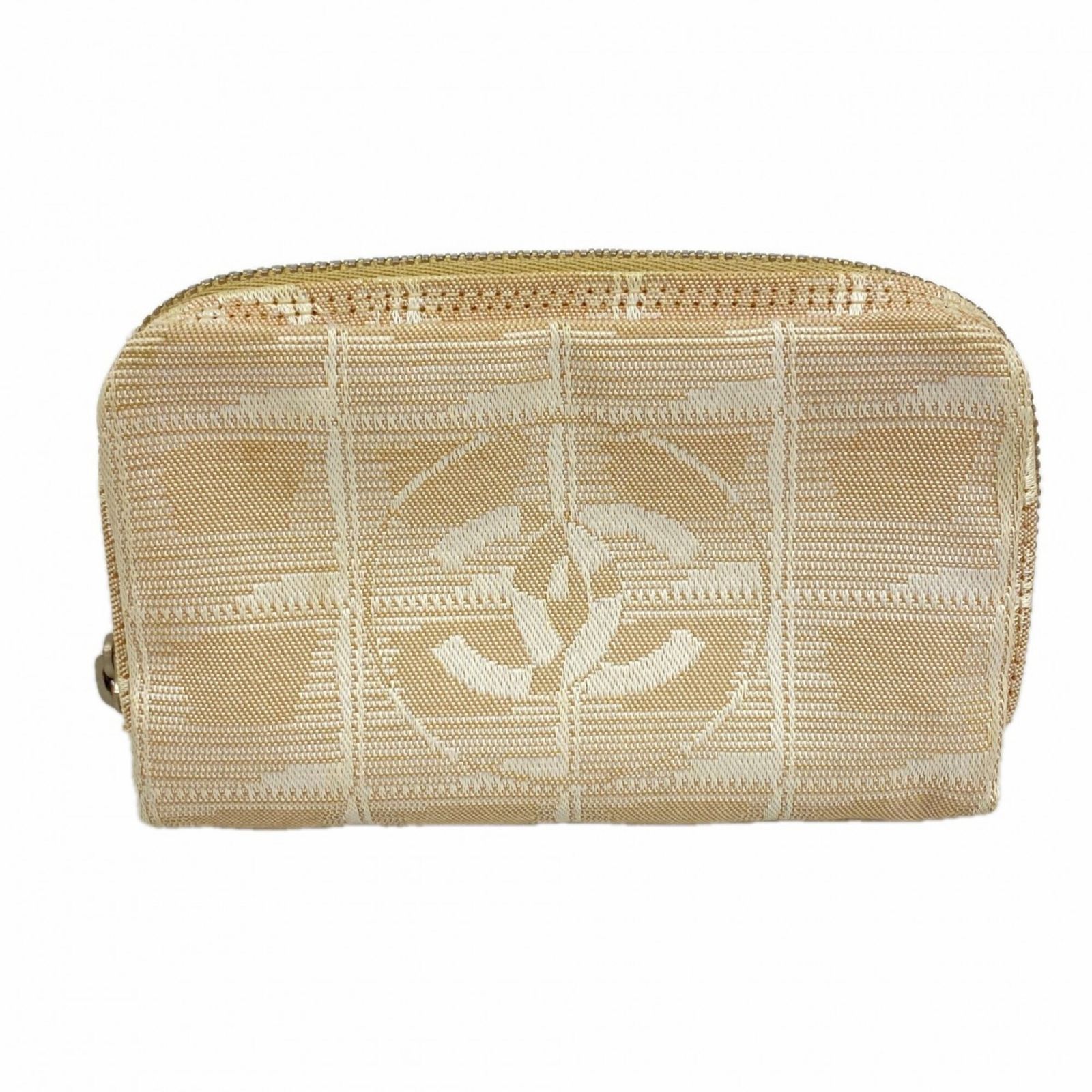 シャネル(Chanel) シャネル 財布・コインケース ニュートラベル ナイロン ベージュ レディース