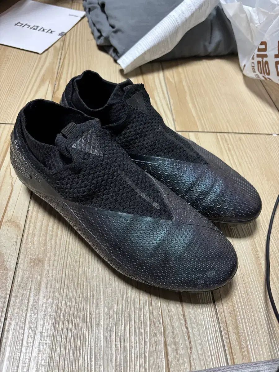 ナイキ サッカーシューズ
