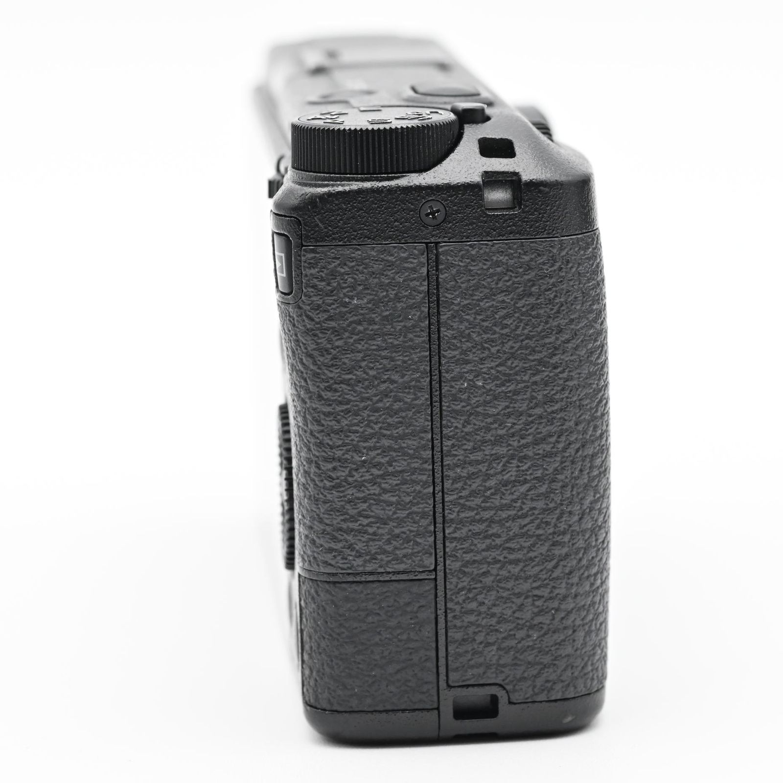 RICOH GR III ショット数 12回 - メルカリ